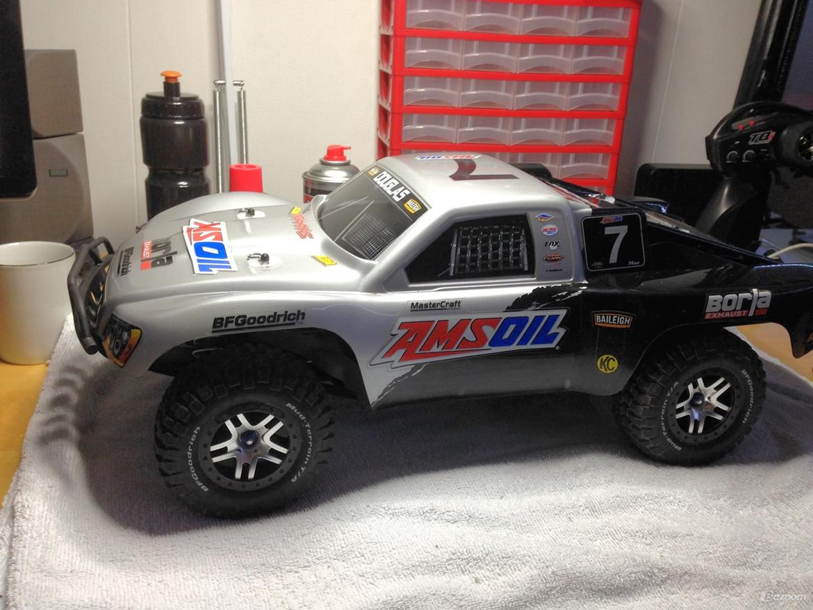 Off-Roader Traxxas Slash 4*4 Ultimate billede 2