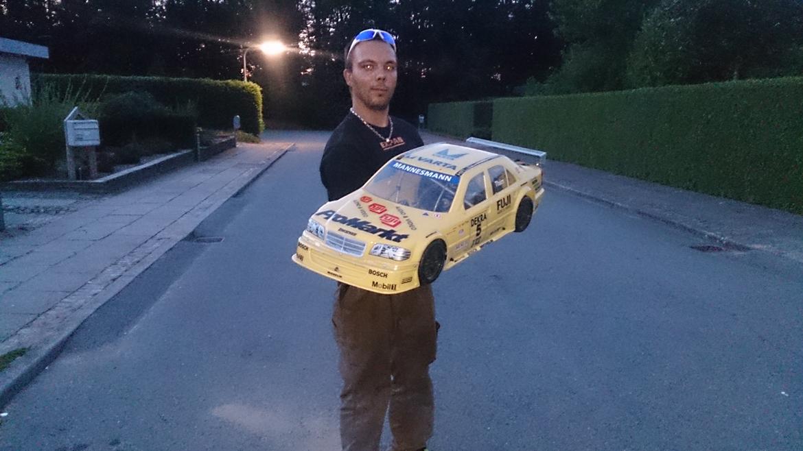 Bil fg on road mercer billede 2