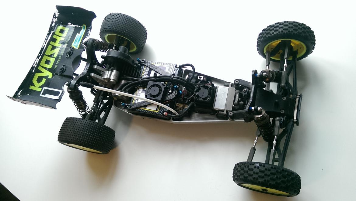Buggy Kyosho Vega Rb5 billede 6