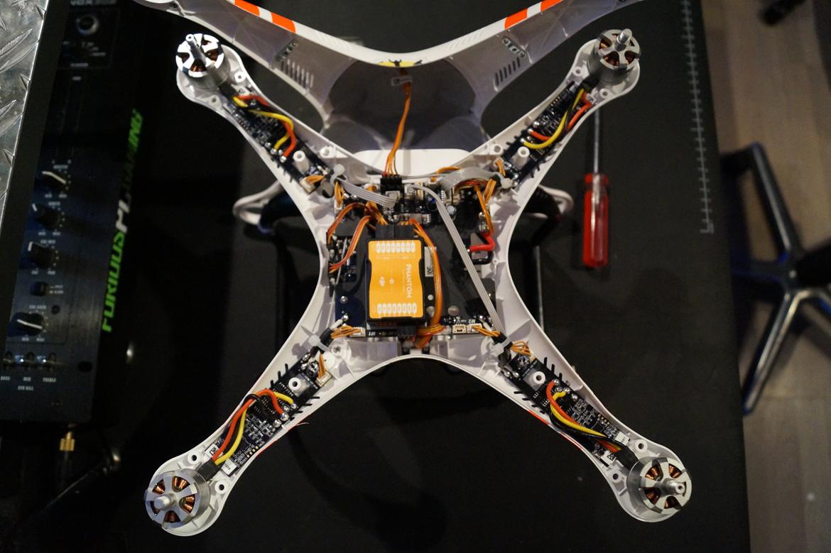 Multirotor Dji Phantom 2 with Zenmuse H3-3D, Gopro Hero3+ billede 38