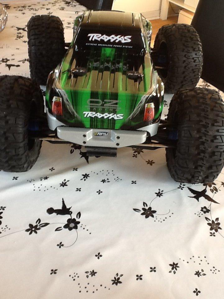 Off-Roader Traxxas E-maxx billede 3
