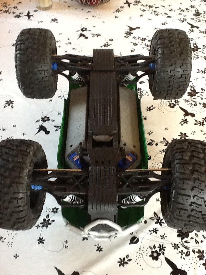 Off-Roader Traxxas E-maxx billede 4