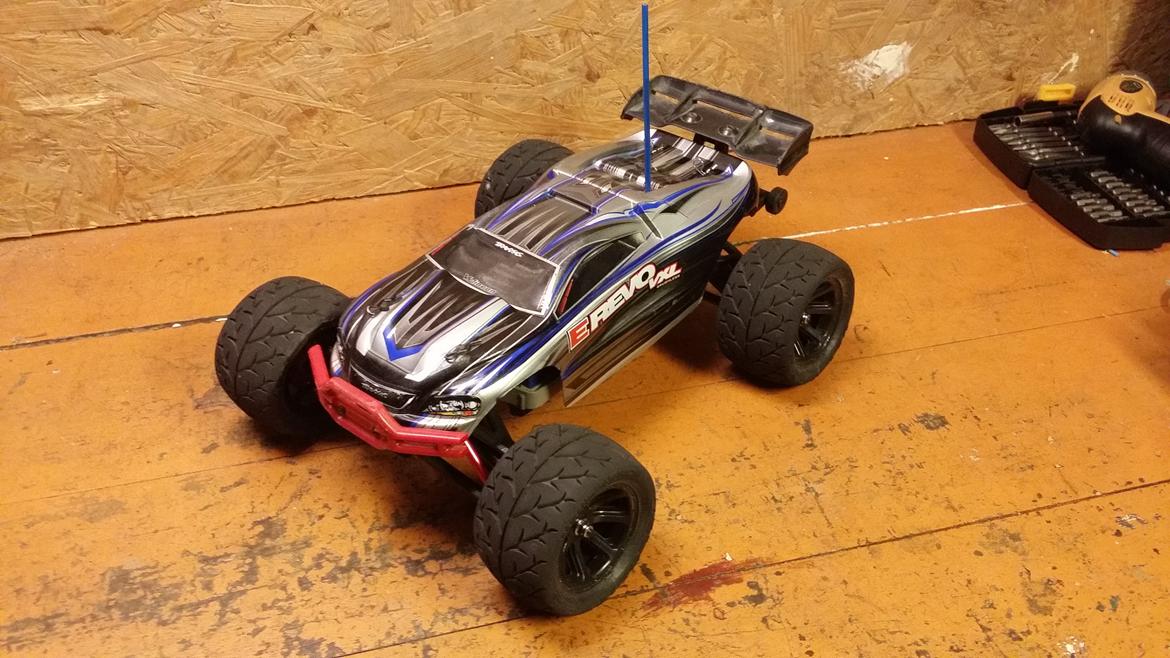Bil Traxxas E-Revo VXL billede 1