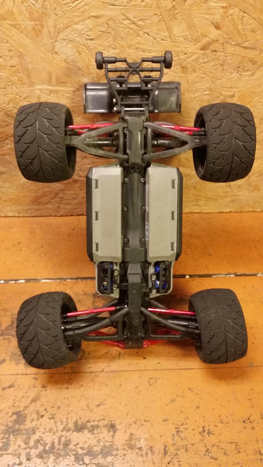 Bil Traxxas E-Revo VXL billede 6