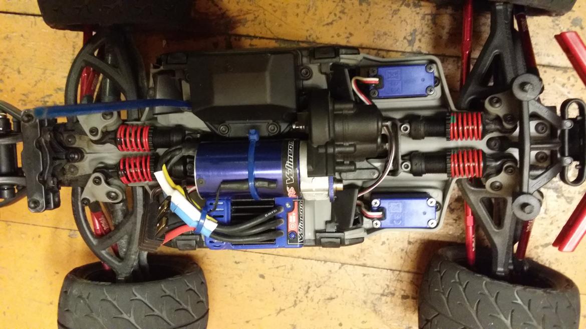 Bil Traxxas E-Revo VXL billede 11