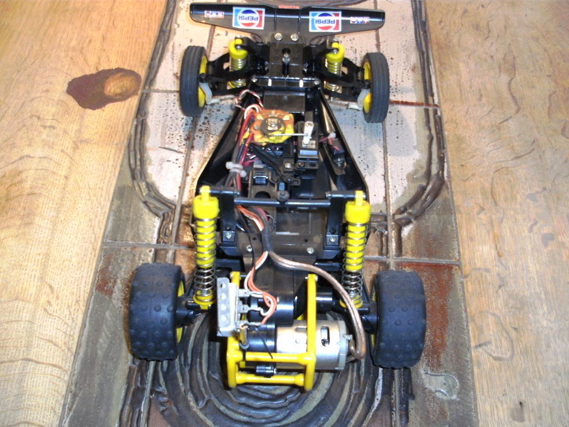 Buggy Tamiya 58056 Falcon billede 19