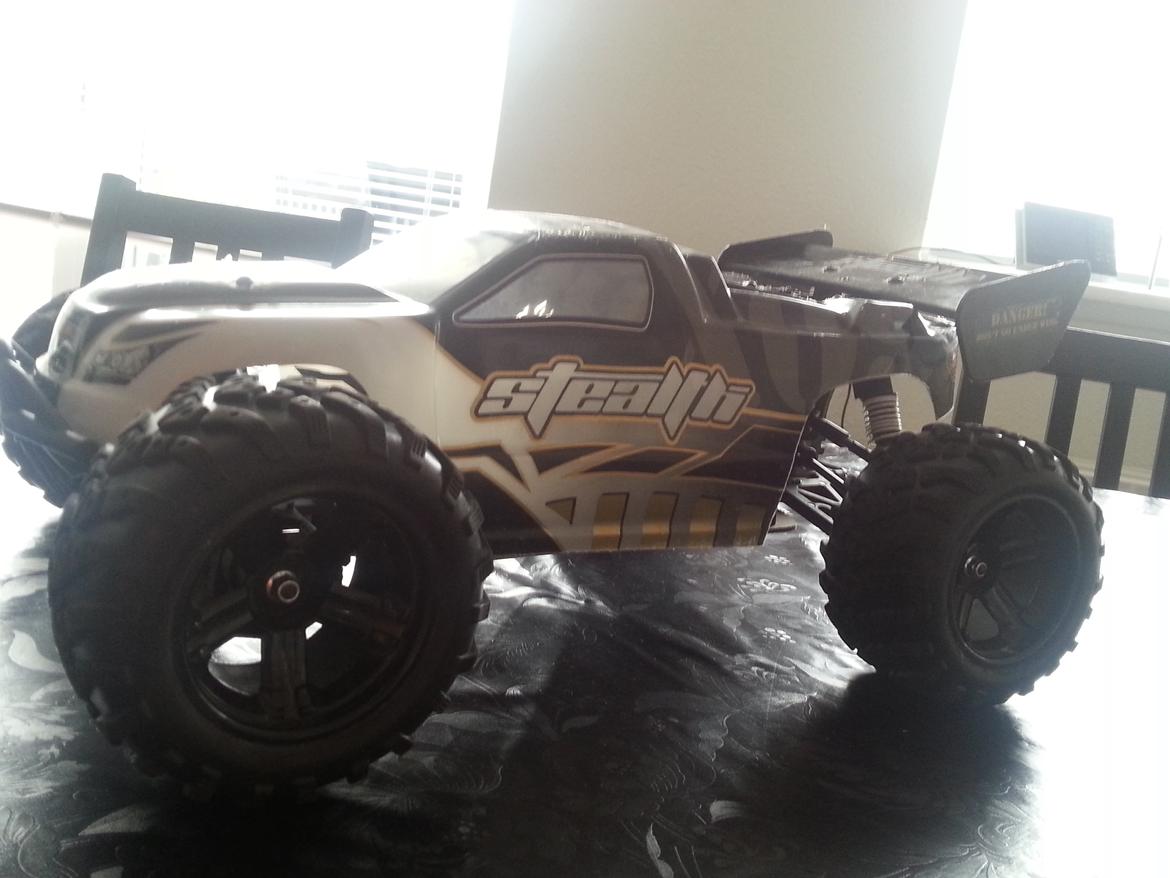 Off-Roader Stealth X09 Truggy Brushless billede 5