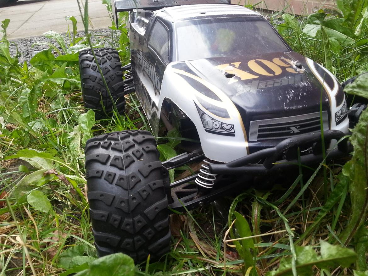 Off-Roader Stealth X09 Truggy Brushless billede 8