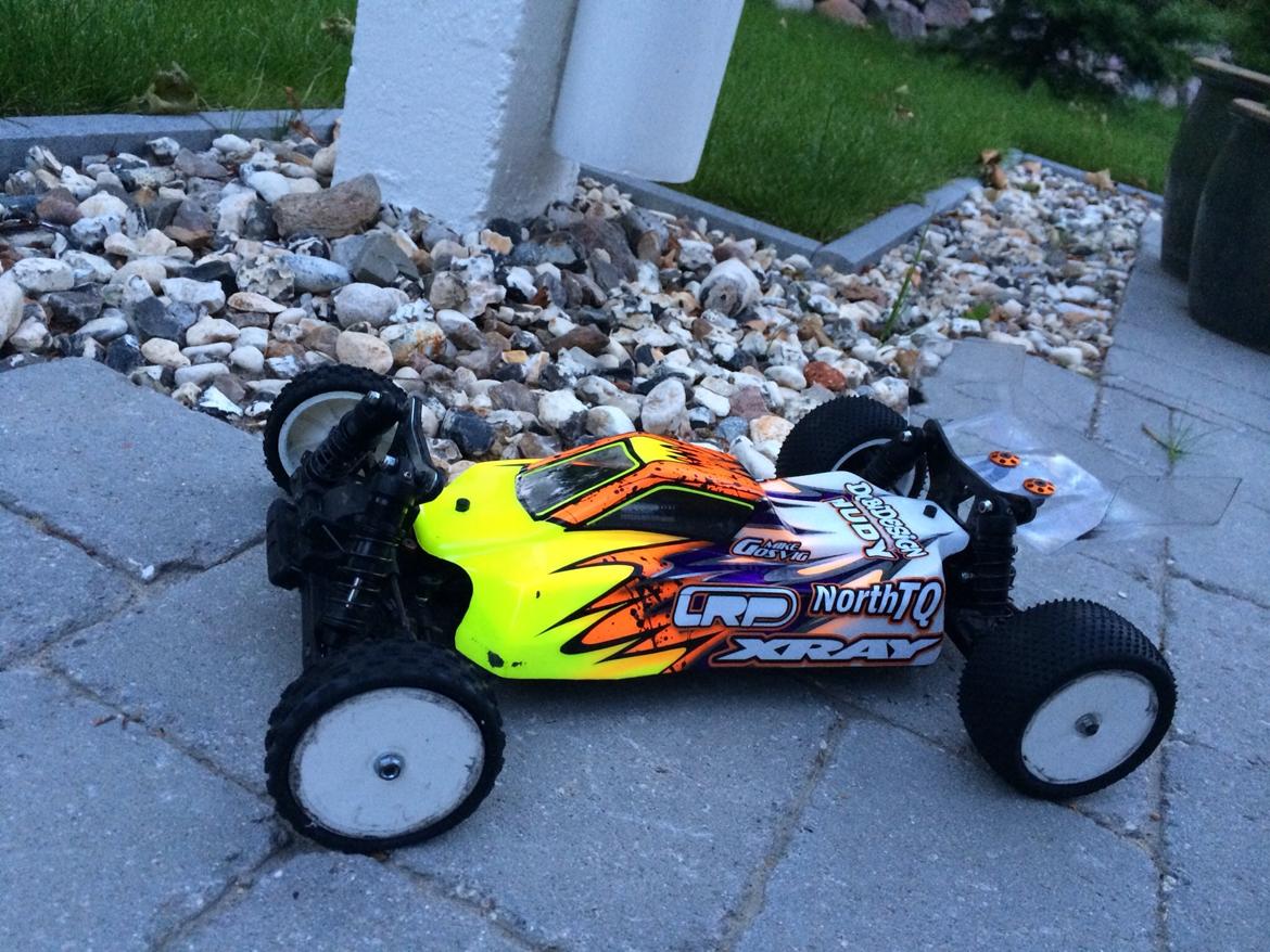 Buggy XRAY XB4 2wd billede 1