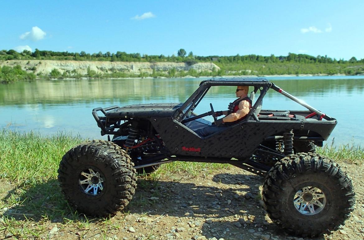 Off-Roader Axial Wraith Red Bull billede 3