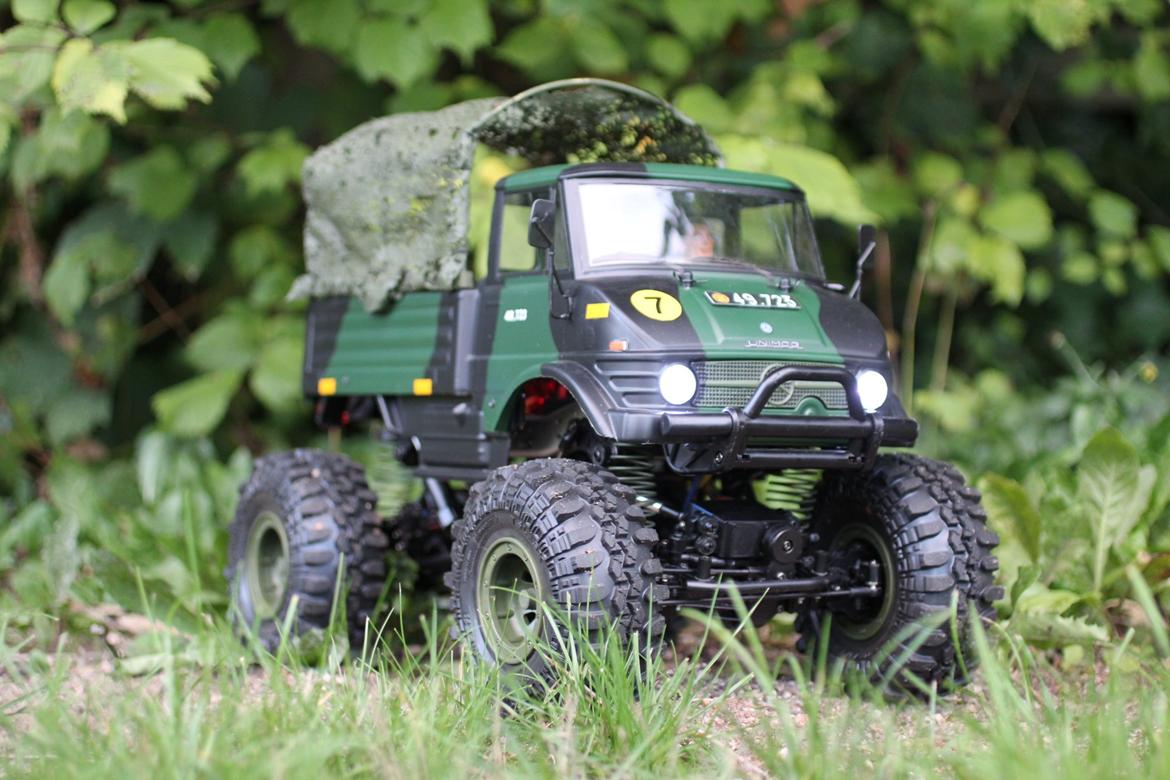 Off-Roader Tamiya CR-01 UNIMOG billede 1