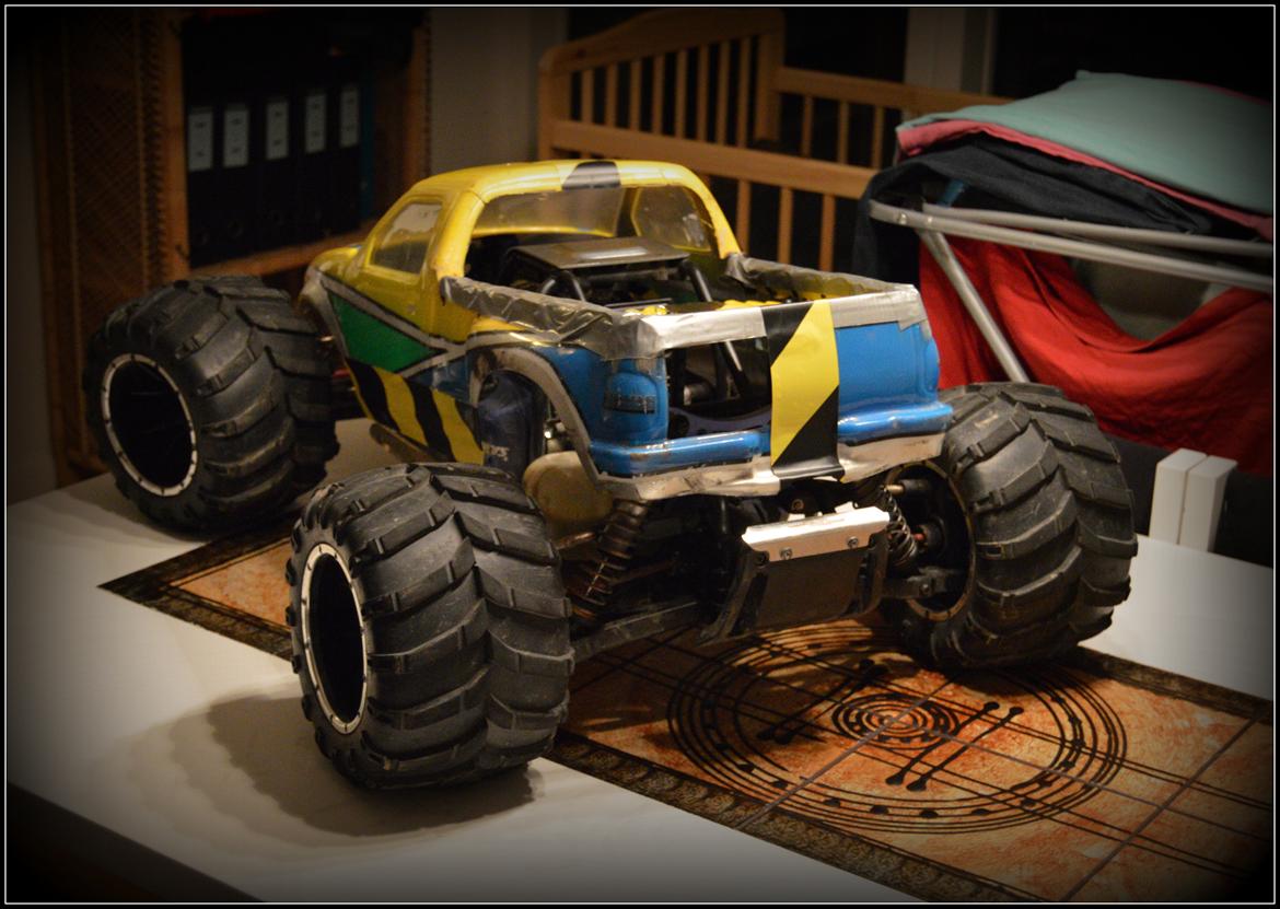 Truck HIMOTO MEGAP MXT-5 OFF-ROAD MONSTER 30 ccm 4WD billede 7