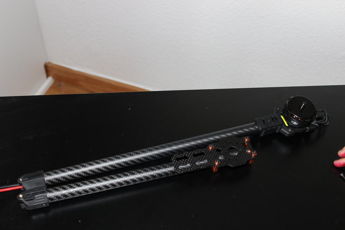 Multirotor Tarot Ironman FY680C1 800 class [Brændt] - Her ses den korte 680 arme sammenlignet med 820 mm armene. billede 21