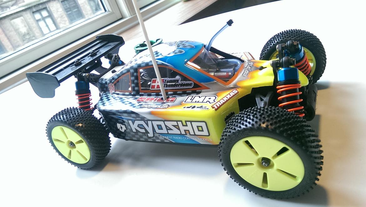 Buggy Kyosho mini inferno nitro billede 1