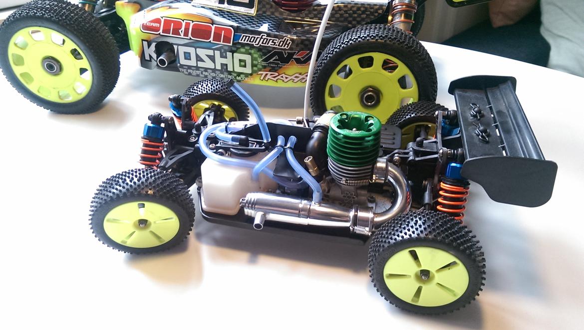 Buggy Kyosho mini inferno nitro billede 11