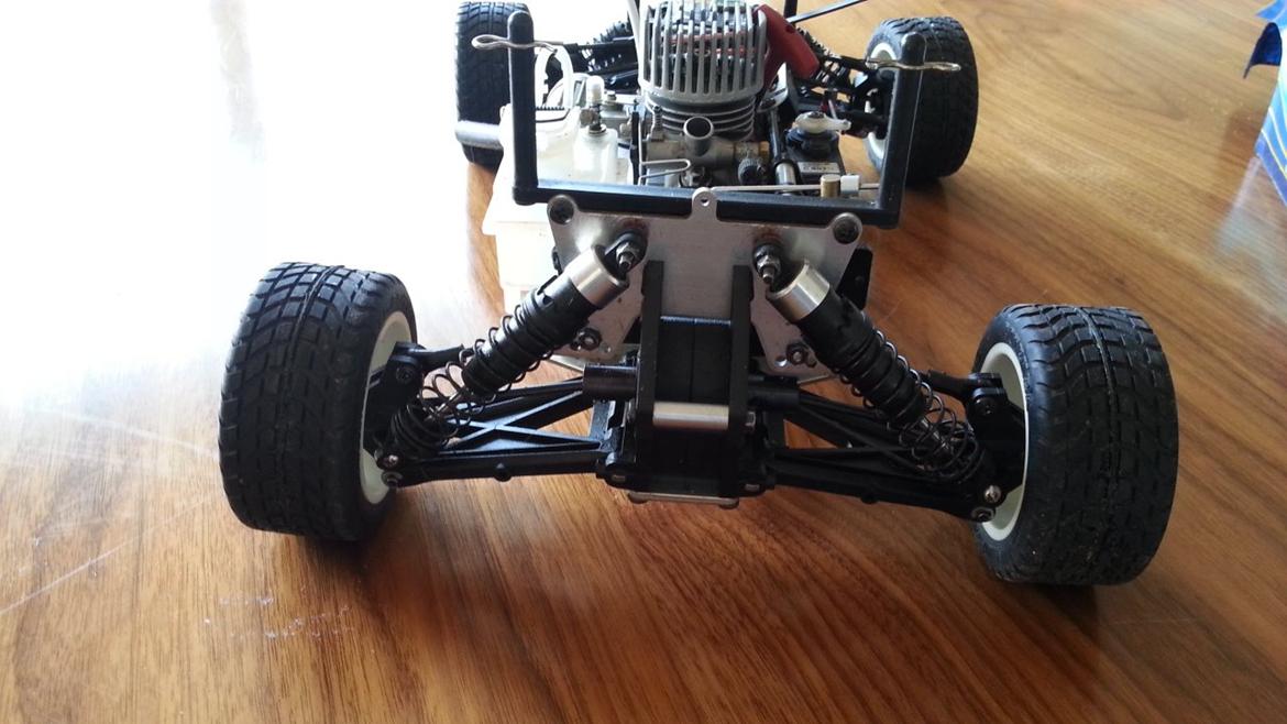 Off-Roader Kyosho Ford RS-200 kit no. 3013 billede 8