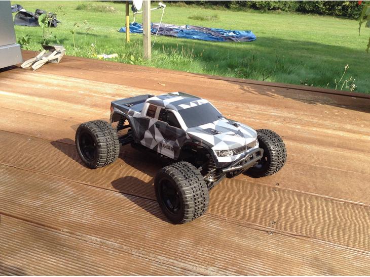 {{currentPhoto.altText}} billede {{currentPhoto.number}}