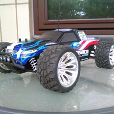Off-Roader Carson E-Crasher Brushless