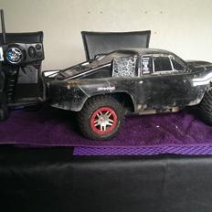 Off-Roader slash 4*4 platinum