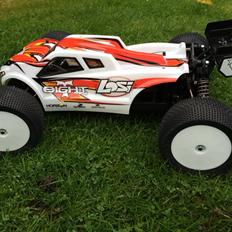 Truck Losi Mini 8ight Truggy 4WD