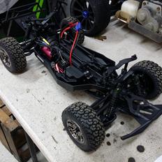 Bil 1/10 Vaterra Ford Raptor 4WD Truck RTR