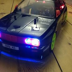 Bil Tamiya TT-01 (BMW M3 E30)