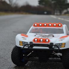 Off-Roader Traxxas Slayer 3.3