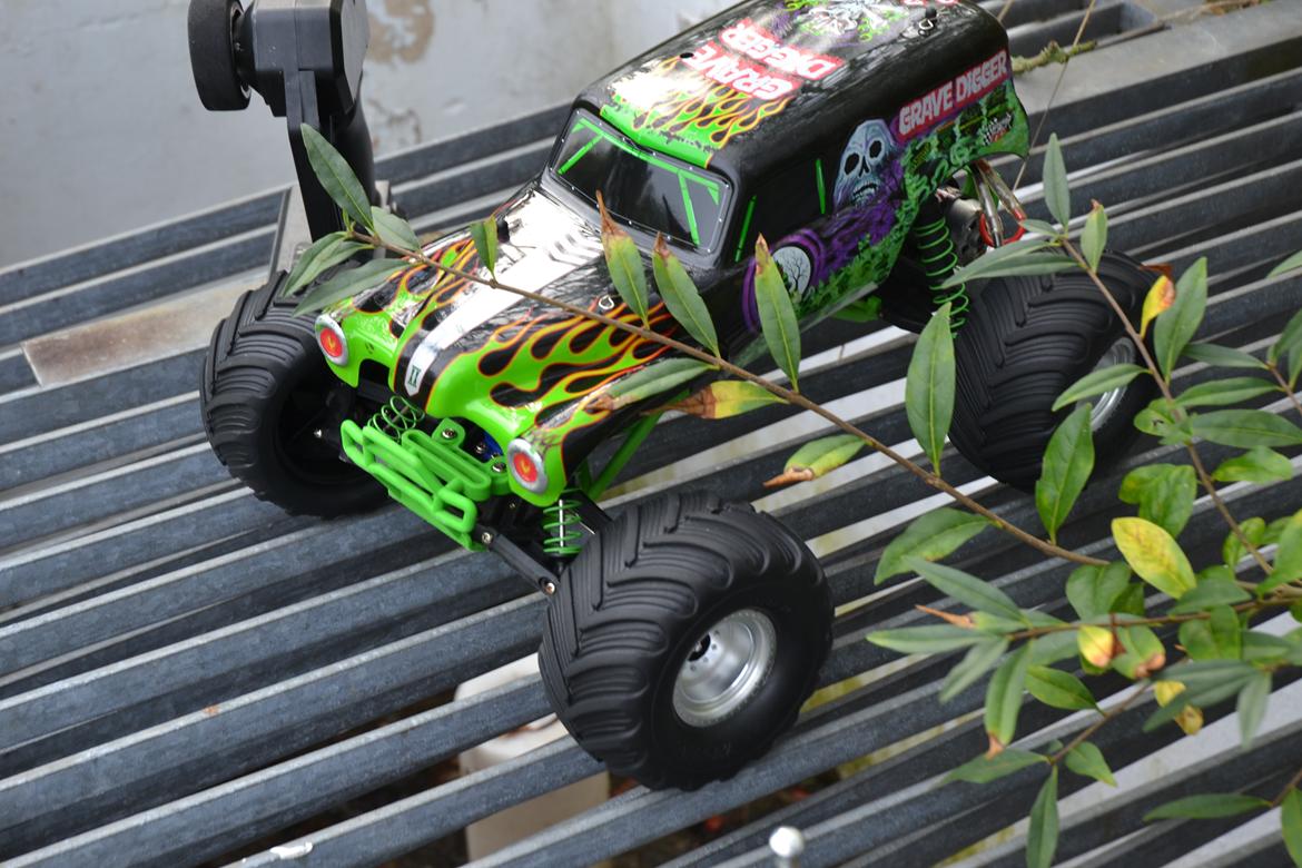 Off-Roader Traxxas Monster Jam Gravedigger billede 1