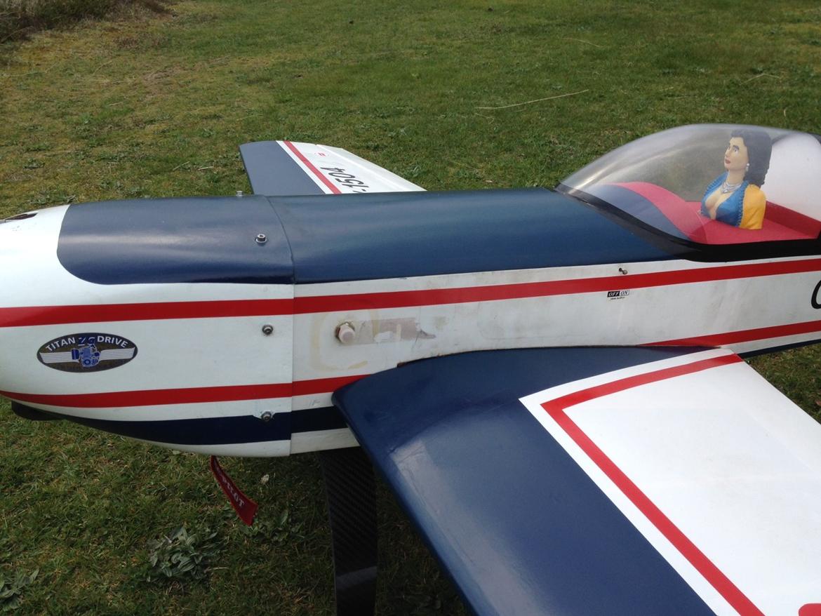 Fly Extra 300 - Lille "stang" til on/off modtager billede 6