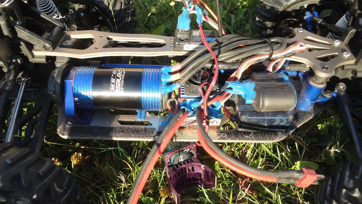 Off-Roader Stealth X09 Truggy billede 13