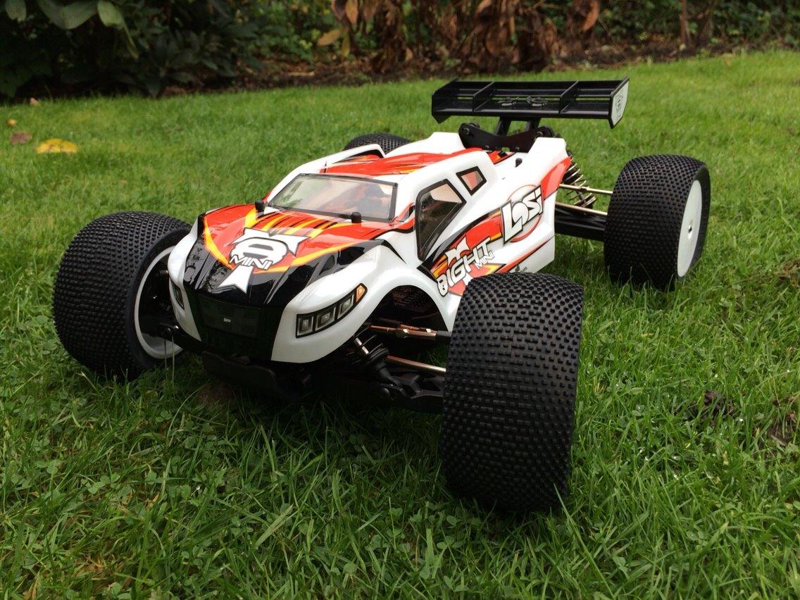 Truck Losi Mini 8ight Truggy 4WD billede 1