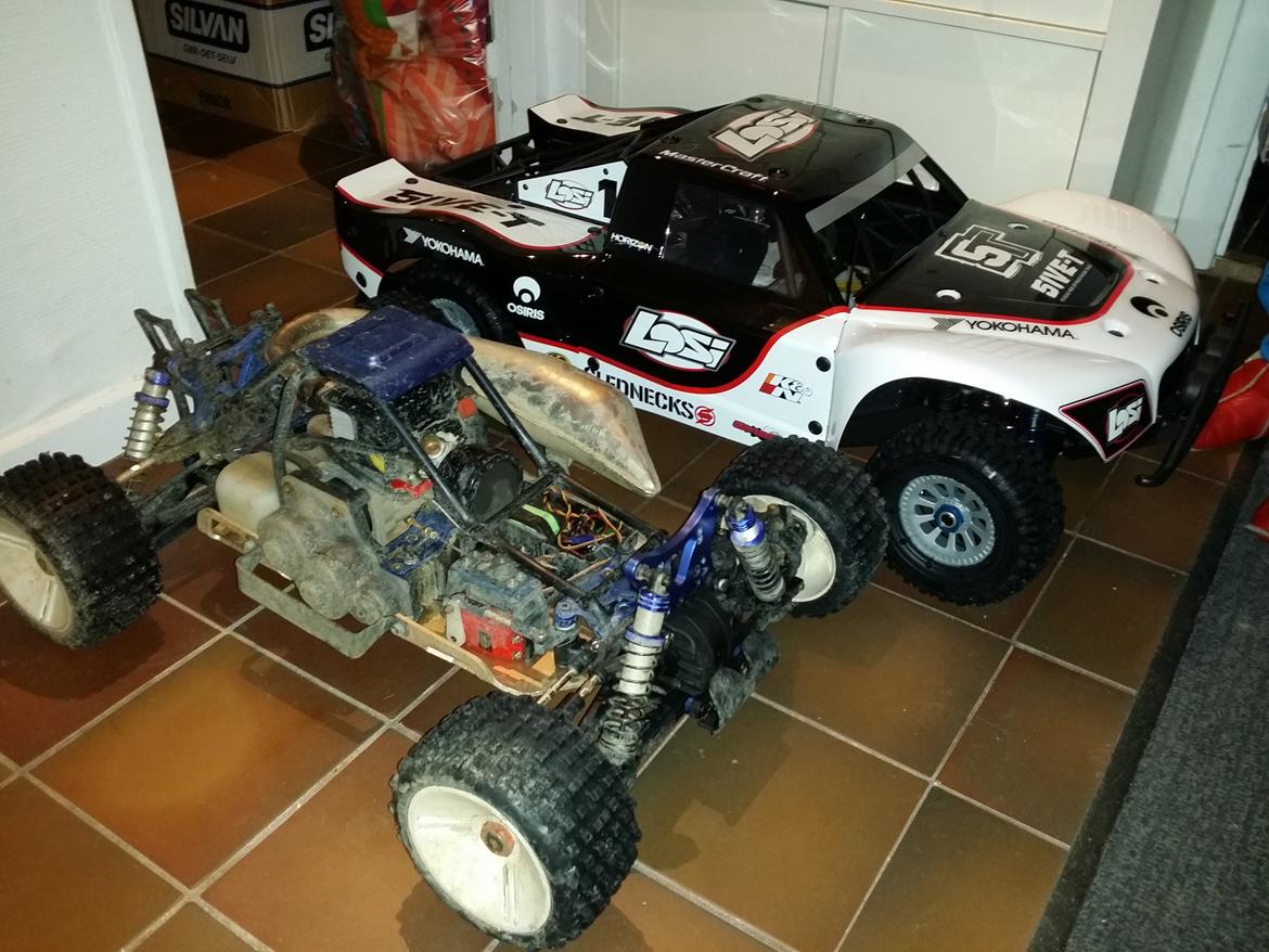 Bil Losi 5IVE-T - Sammen med min Himoto billede 17