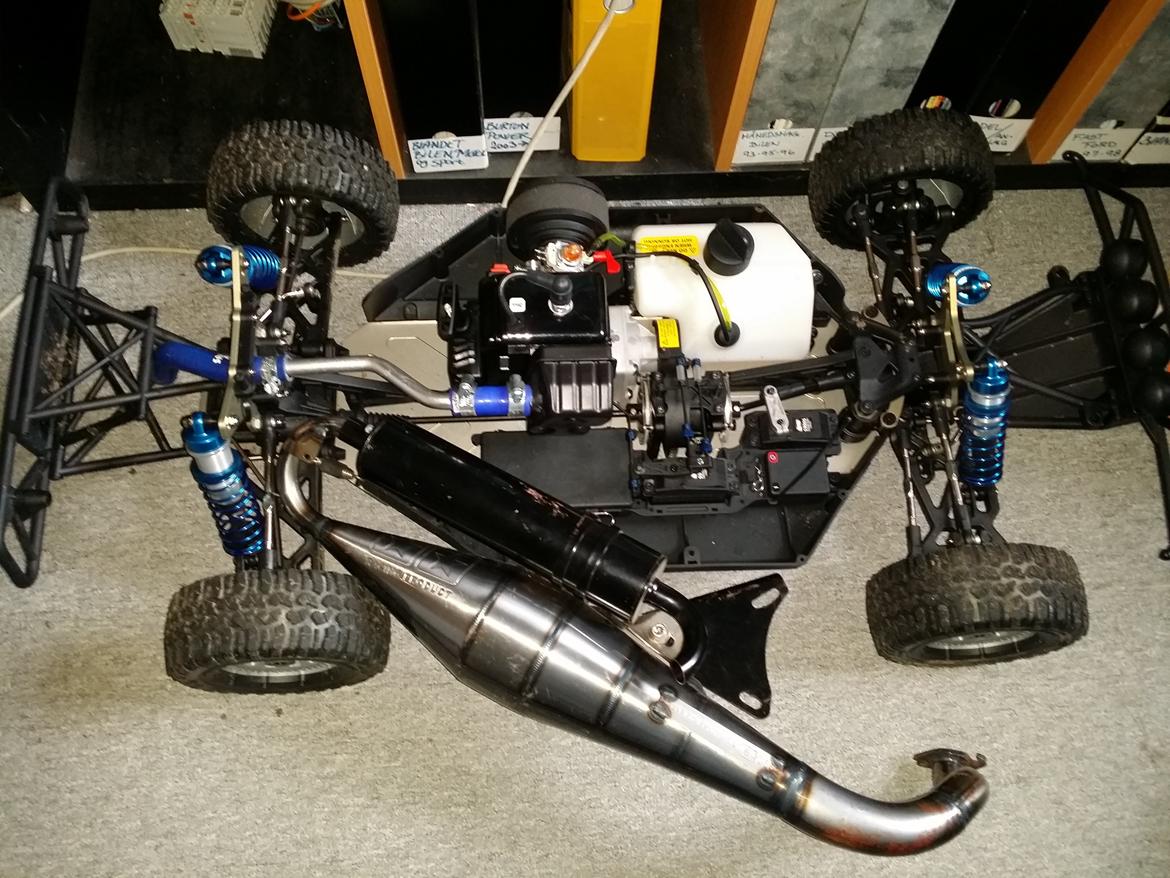 Bil Losi 5IVE-T - Den nye udstødning begyndte som en Stage6 fra en scooter billede 18