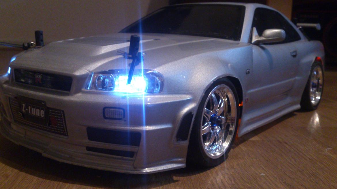 Bil Serpent S411 Sport billede 1