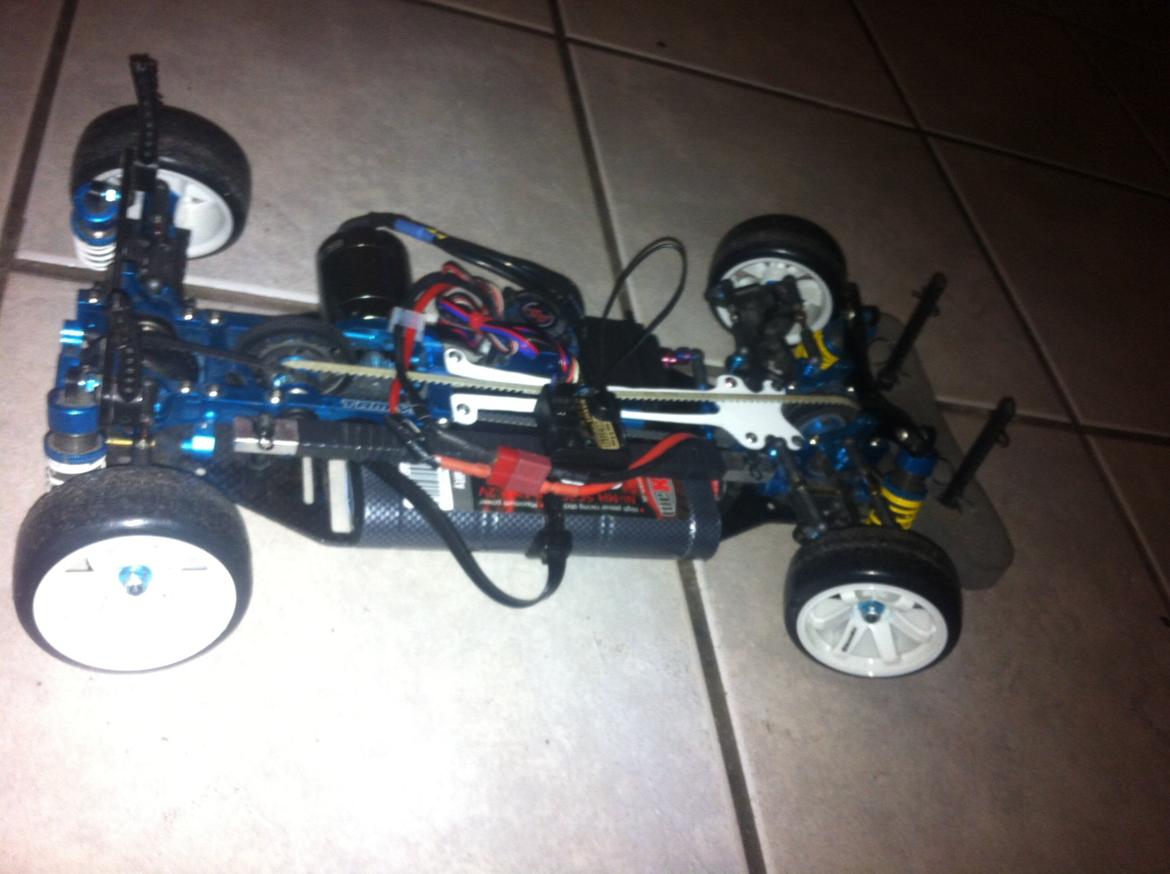 Bil BMW M3 E30 Tamiya TRF 415 MSX billede 6