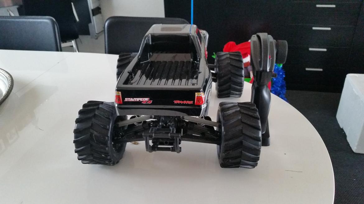 Truck traxxas stampede 4x4 billede 6