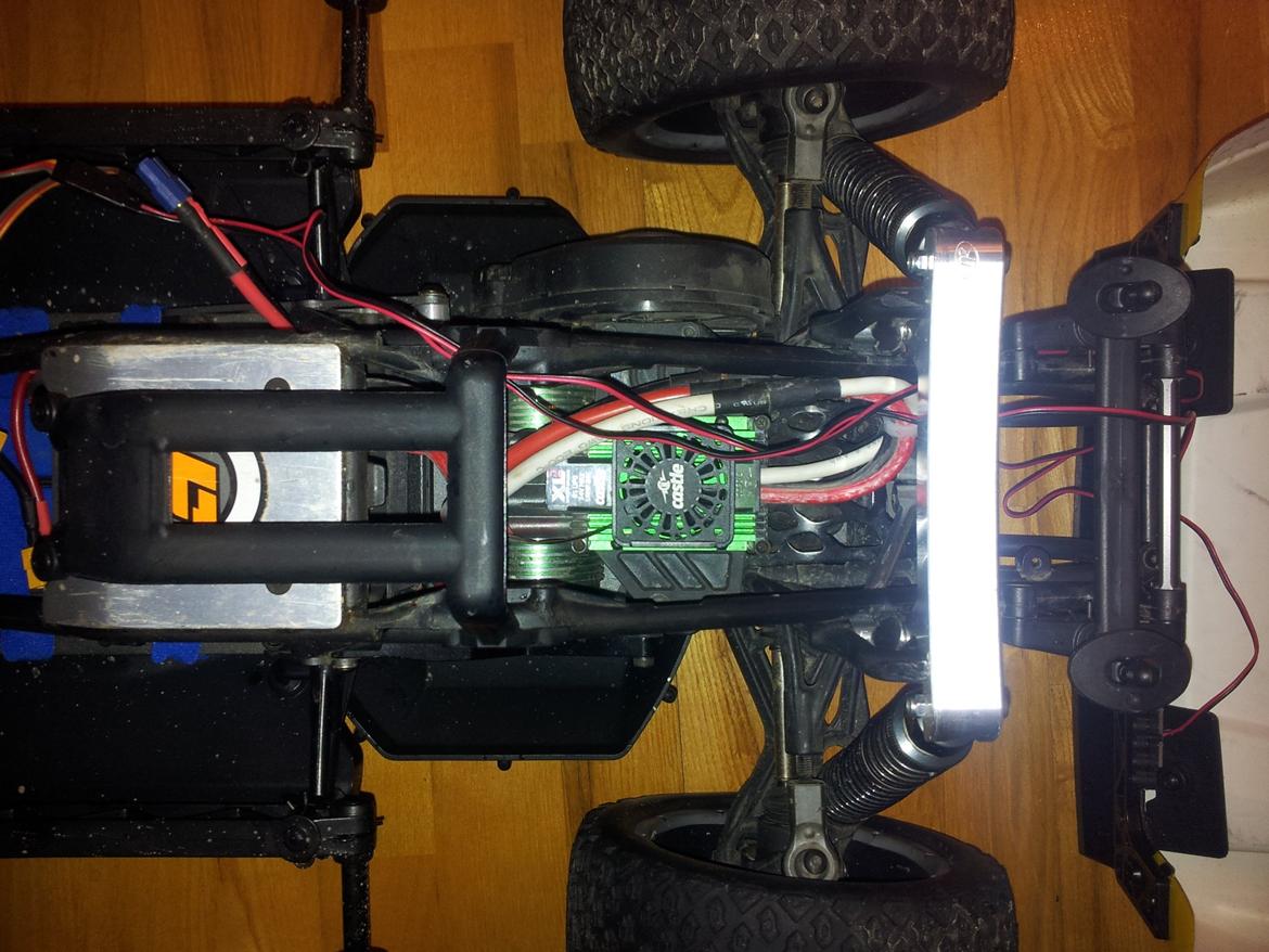 Bil HPI Baja 5t Flux billede 6