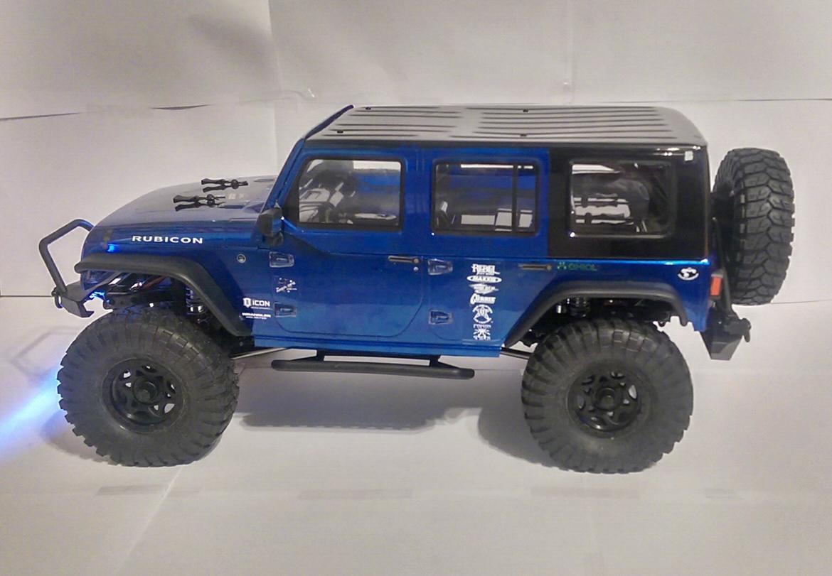 Bil AXIAL SCX10 JeeP Wrangler Unlimited Rubicon KIT billede 4