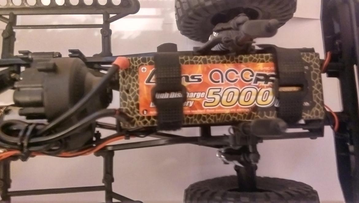 Bil AXIAL SCX10 JeeP Wrangler Unlimited Rubicon KIT billede 8