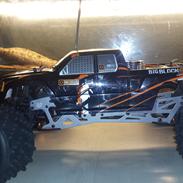 Off-Roader savage xl 5.9