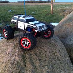 Off-Roader Traxxas Summit 1/16 VXL