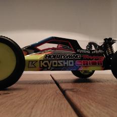 Buggy Kyosho Lazer ZX-6