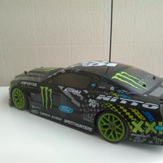 Bil HPI E-10 Drift Vaughn Gittin Jr.