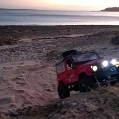 Off-Roader Axial SCX10 Land Rover D90