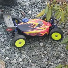 Bil Bil kyosho inferno 7.5 sport3