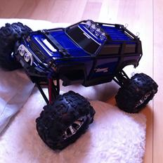 Bil Traxxas Mini Summit VXL 1:16(Solgt)