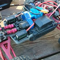 Bil Traxxas E-Revo VXL