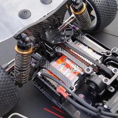 Buggy Schumacher Cougar KF2