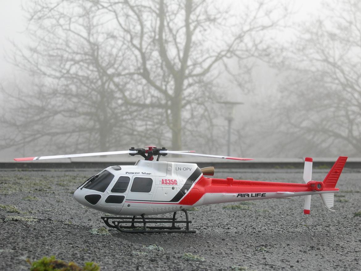 Helikopter AS350 (v931 fra WL Toys) billede 2
