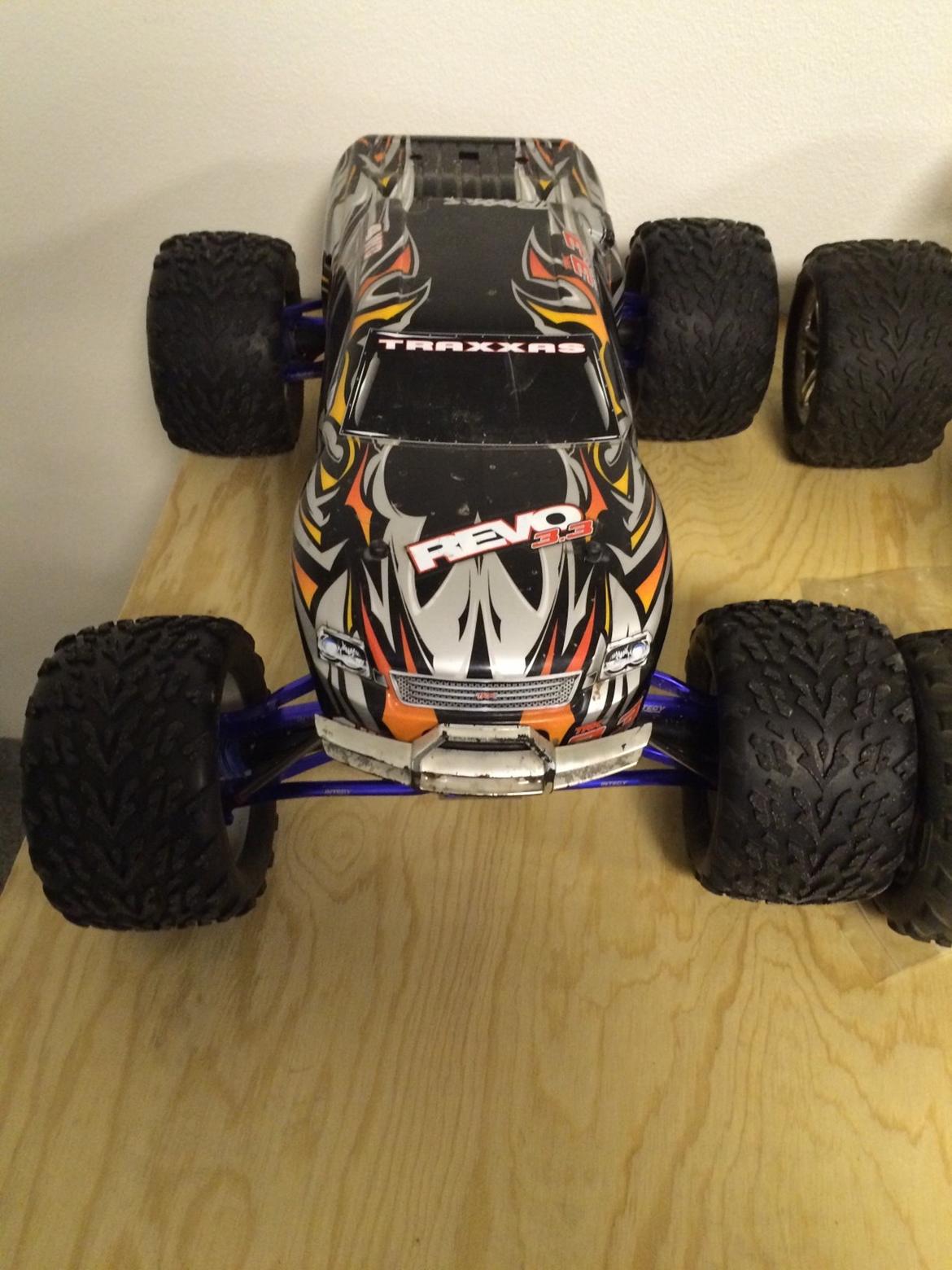 Bil Traxxas revo 3.3 2,4ghz billede 3